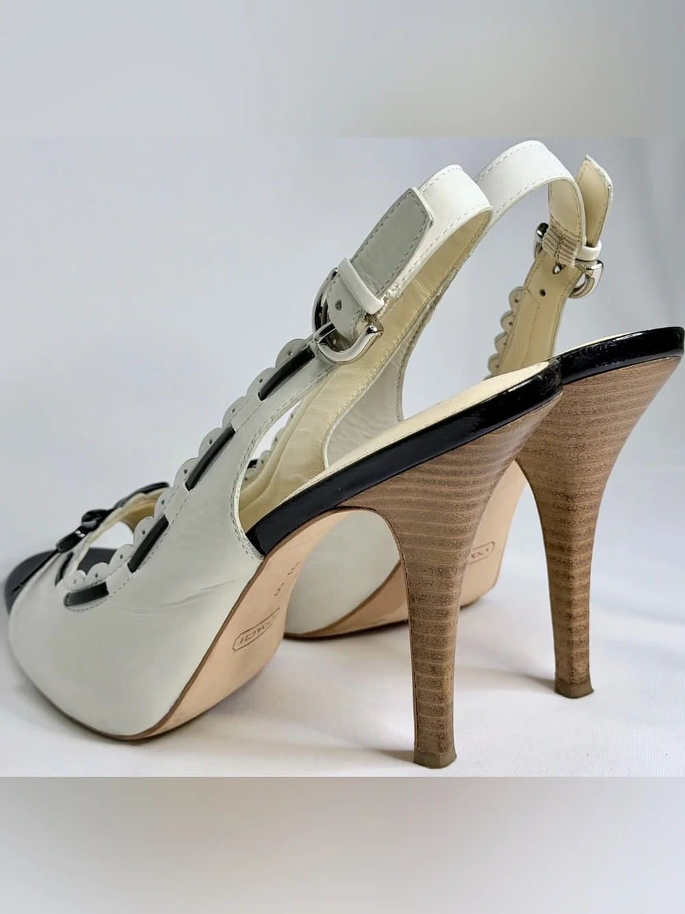 Coach Vintage Antonia Leather Bow Platform Slingback Stiletto Heels Off White 8M